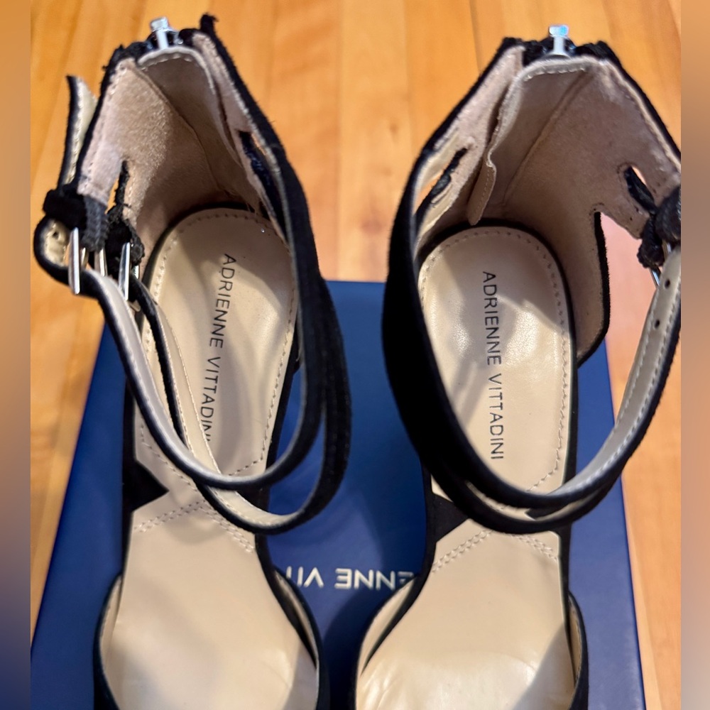 Adrienne Vittadini Women’s Nevi Two Piece Black Suede Pumps - Picture 10 of 11